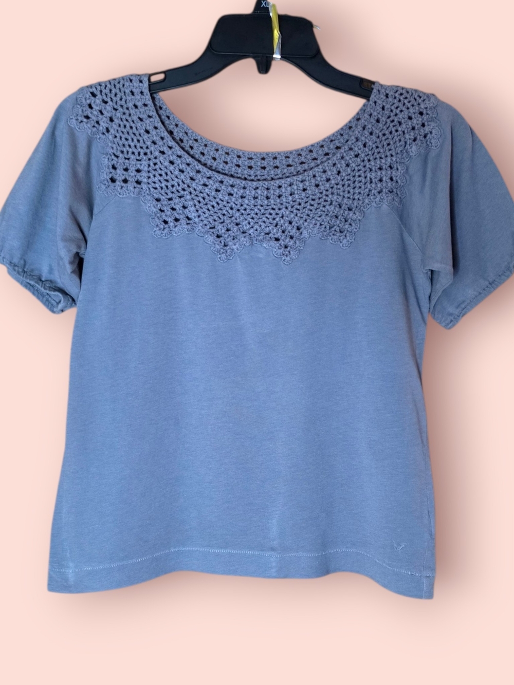 American Eagle Outfitters Gray Crochet Yoke Short Sleeve Top
